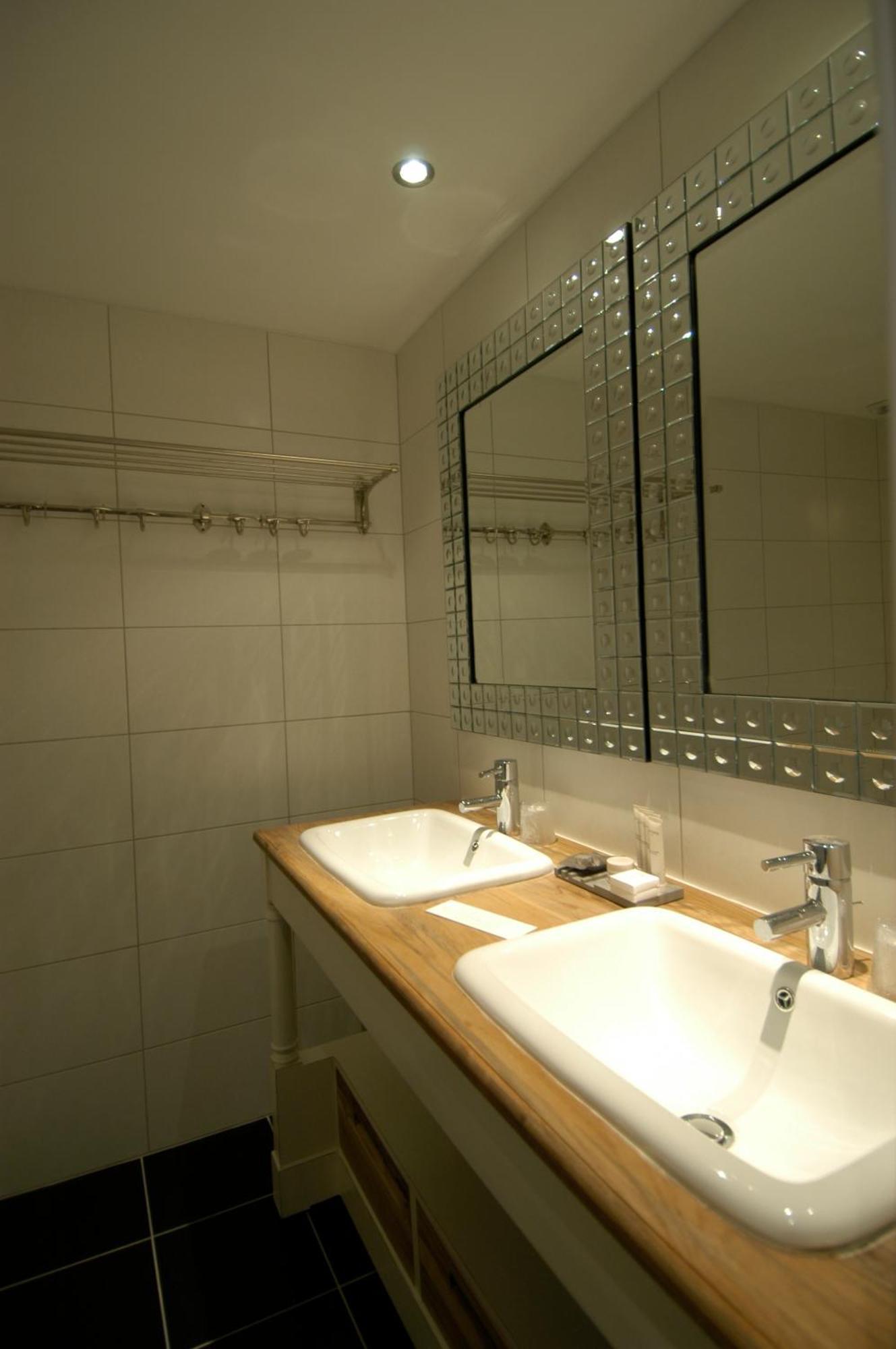 De Maison Rouge 4* Vétraz-Monthoux