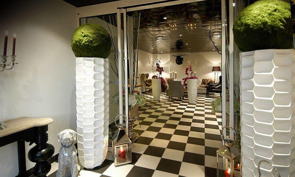 De Maison Rouge 4*